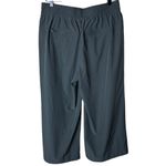 Quince Women’s Medium Performance Tech Wide Leg Pants in Olive Crop Length Green Photo 7