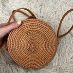 Round Woven wicker Tan Crossbody Bag Brown Photo 1