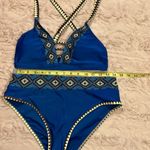 Bikini top size s & bottoms size m Photo 2