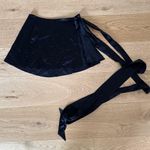 Are You Am I Mini Skirt 100% Silk Wrap Tie Leija Size XS Black Photo 0