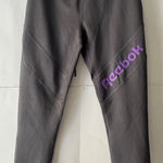 Reebok Charcoal Leggings with Purple Logo size L Photo 0