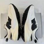 New Balance Figs  3447 in Cream, Size 7 Photo 9