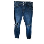 Old Navy  Rockstar‎ Mid Rise Distressed Denim Jeans Photo 1