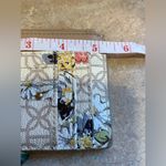 Unbranded made in Cambodia ID, card and cash keychain holder faux leather NWOT Photo 7