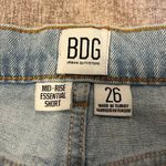 BDG Urban outfitters  mid-rise essential short size 26 light wash cut off Photo 2