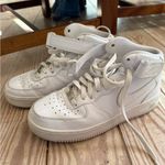 Nike  Air Force 1 mid ‘07 size 8 Photo 2
