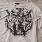 Rock & Republic  Tiger Gray Sweatshirt Size XL Photo 1