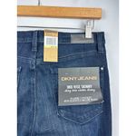 DKNY Women’s Size 4 Dark Wash Blue Skinny Jeans Photo 4