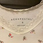Aeropostale Floral Lace-Trim V-Neck Cropped Shrunken Tee Photo 2