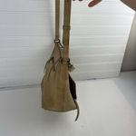 Lucky Brand  Dori Bucket Crossbody Bag Purse Tan Brown Leather Lines Pockets Photo 8