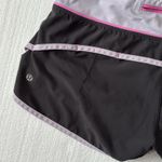 Lululemon Womens ‎ Purple Pink Camo Speed Up Shorts Mid Rise Athletic 8 3.5" Photo 3