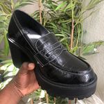 Torrid Black chunky platform heeled schoolgirl goth grunge dark academia loafers pumps Oxfords office siren core PU Leather croc pattern white stitching whimsygoth - Size 9WW Plus Size Friendly Photo 0