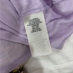 Alice + Olivia Alice +‎ Olivia Lavender Short Sleeve Tee size
medium Photo 7