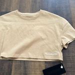 Alphalete NWT  Crop Top Tan Short Sleeve Gym Tee Size XS Photo 2