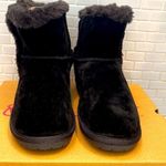 Sugar black micro suede faux fur lined boots. Traction bottoms. Size 7 NWT/Box. Photo 8