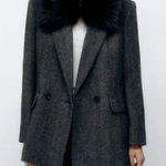 ZARA  Black/Gray Removable Faux Fur Collar Blazer/Jacket(Size Medium) Photo 0