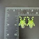 Unsigned Enameled Green Frog Earrings 9g. Photo 7