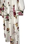 Women's | Aime | White Floral 3/4 Sleeve Flowy Crew Neckline Dress Photo 2