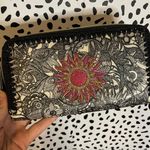 Sakroots ARTIST COLLECTION FLORAL EMBROIDERED WALLET Photo 1