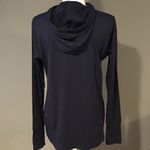 Gaiam  Marissa Navy Lightweight Hoodie with Thumb Holes Size Medium Photo 1