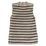 Striped Sleeveless Women's Top Photo 5