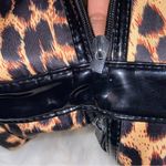 PINK - Victoria's Secret Vs pink Leopard Print Makeup Bag Photo 5