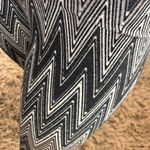 Nike Grey Chevron Workout Leggings Photo 2