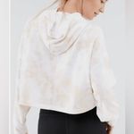 Fabletics Women’s Sz L Honey Milk Magma Eco-Conscious Cropped Tie Dye Hoodie Photo 1