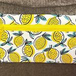 Ipsy Lemon Print Makeup Bag White Photo 0
