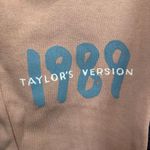 Taylor Swift 1989 Album Taylors Version Synth-Pop Joggers M Photo 1