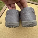 Skechers  Air Cooled Memory Foam Slip-On Women's Shoes Size 7.5 Photo 5