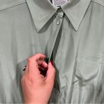 Max Mara  Studio Pointed Collar Buttoned Top In Green size US 12 missing button Photo 3