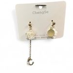 White Rose Whispers – Mismatched Earrings with Dainty Pearl Chain new Gold Photo 2