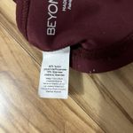 Beyond Yoga  Cyclebar Sports Bra Sz XS Burgundy Glitter Wireless Crossback No Cup Photo 4