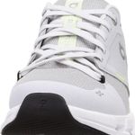 on cloud flyer 4 in Glacier/Meadow Photo 2