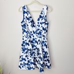 Betsey Johnson  Floral Jacquard Dress Size 8 White Blue‎ Metallic Flower Print Photo 2