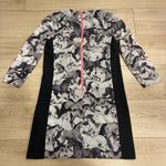 Ted Baker  Print Dress Jorie Wild Horses 3/4 Sleeve Mini Shift Size 2 Photo 3