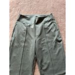 Athleta  Women's‎ Eastbound Straight Pants Sage Green Size 8 Photo 1