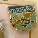 Disney Epcot International Food and Wine Festival Pin Set from 2009 Photo 6