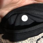 Lululemon Run: Speed Short *4-way Stretch Dottie Dash Grain size 4 Photo 9