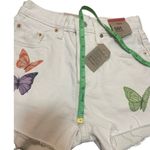 Levi's NWT  501 Light Stonewash Butterfly Shorts Size 24 Photo 5