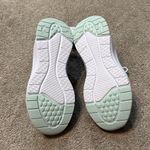 Avia  Light Grey Mint Mesh Jogger Odor Control Sneakers Size 6 Photo 3