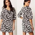Maeve  Anthropologie Balloon Sleeve Black White Knit Mini Dress Tunic Boxy Size S Photo 1
