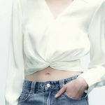 Urban Revivo Twist Front Overhead Blouse Size M Photo 0