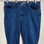 Levi's Blue Denim Women's Classic Capri Jeans, Size 18 Photo 1