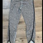 Lululemon Real Quick Tight Miss Mosaic White Posey Black White Run Leggings 8 Photo 1