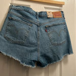 Levi's Levi’s 501 cutoff Jean shorts Size 32 Photo 2