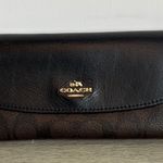 Coach Signature Leather Wallet Photo 0