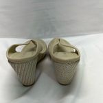 CRYSTAL QUEEN NEW BEIGE WEDGE SANDAL W/WOVEN TRIM SZ 7.5 Photo 3