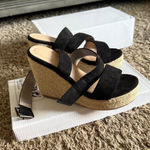 Wedges size 5, never been used. Brand new. Black Photo 0
